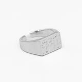 Malleo - Hammered Signet Ring (Silver)